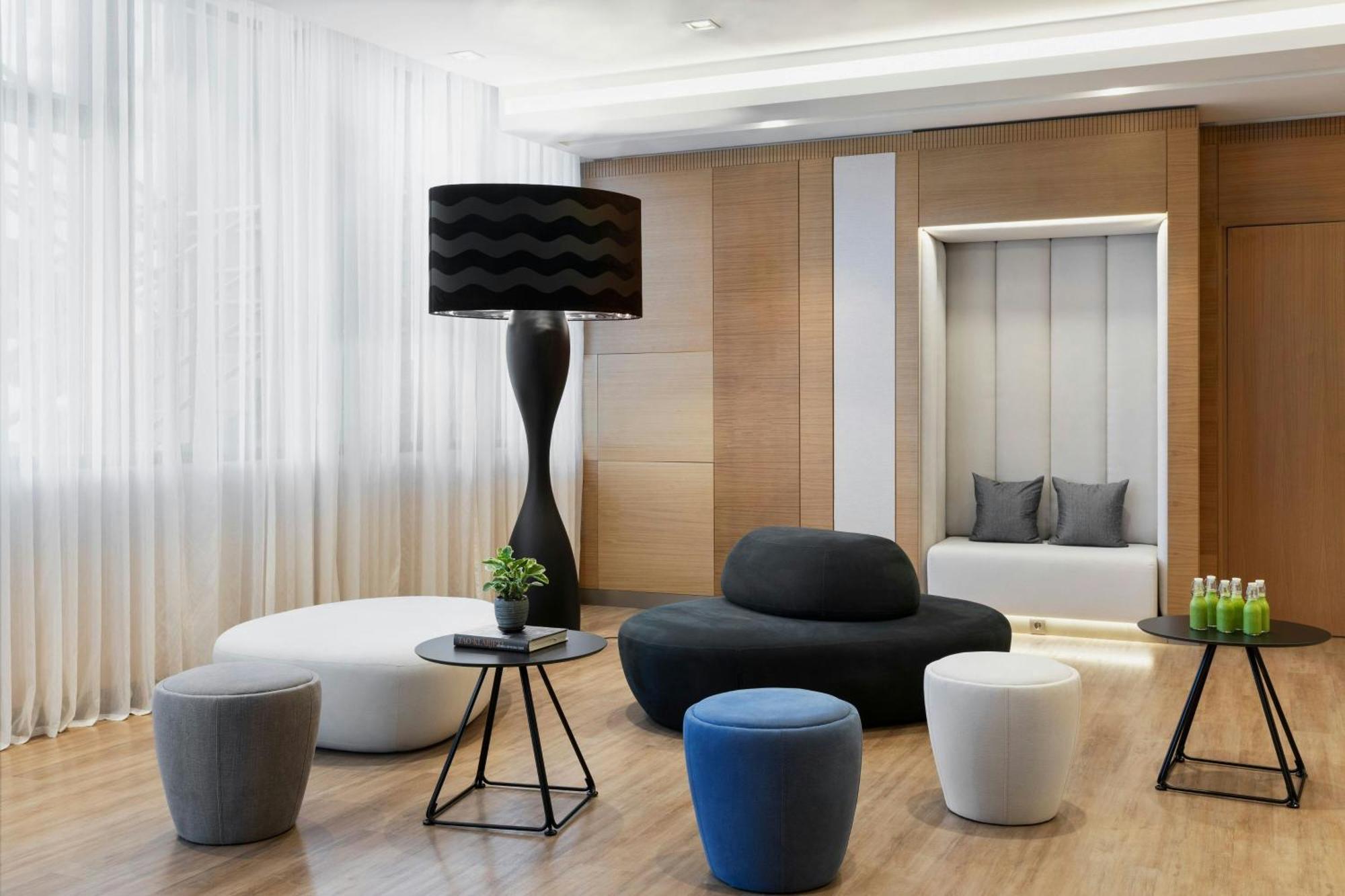 Courtyard By Marriott Batumi Hotel Екстериор снимка