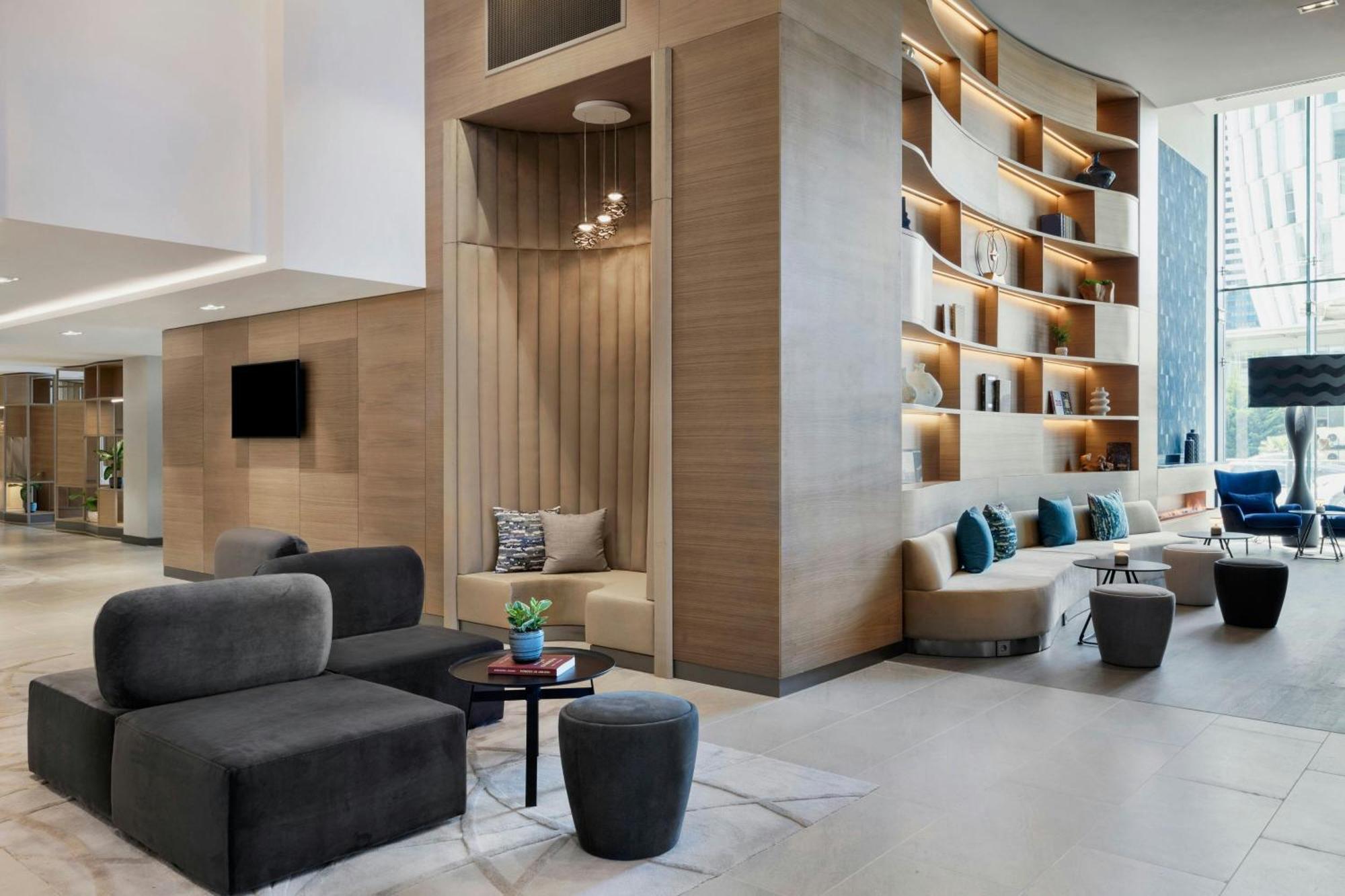 Courtyard By Marriott Batumi Hotel Екстериор снимка